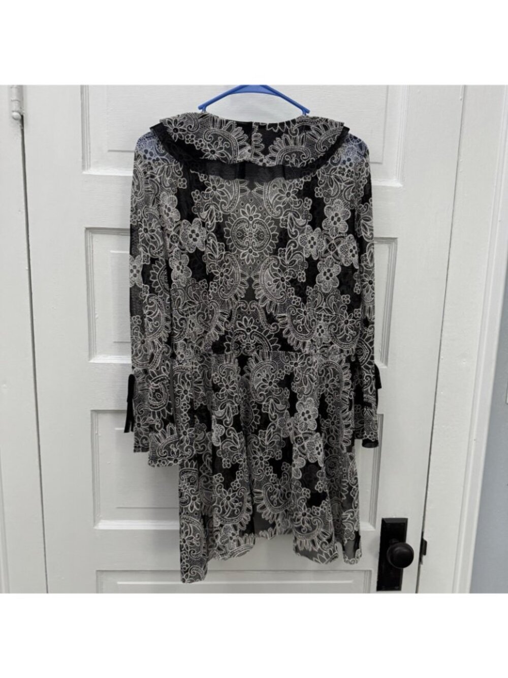 Black White Floral Paisley Sheer Tunic Top Tie Waist Bell Sleeve Womens L - Picture 3 of 7
